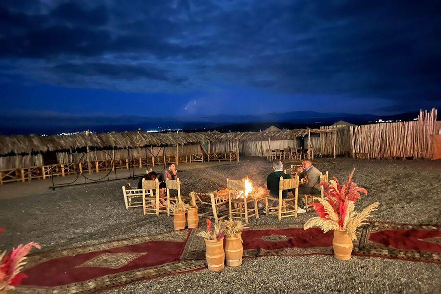 Quad-Bike und Live-Show und Abendessen in der Wüste von Agafay