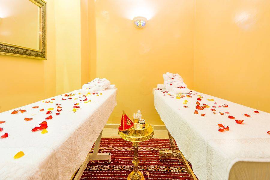 2 Tage Tour in Marrakesch mit Halbpension und Spa ab Casablanca  