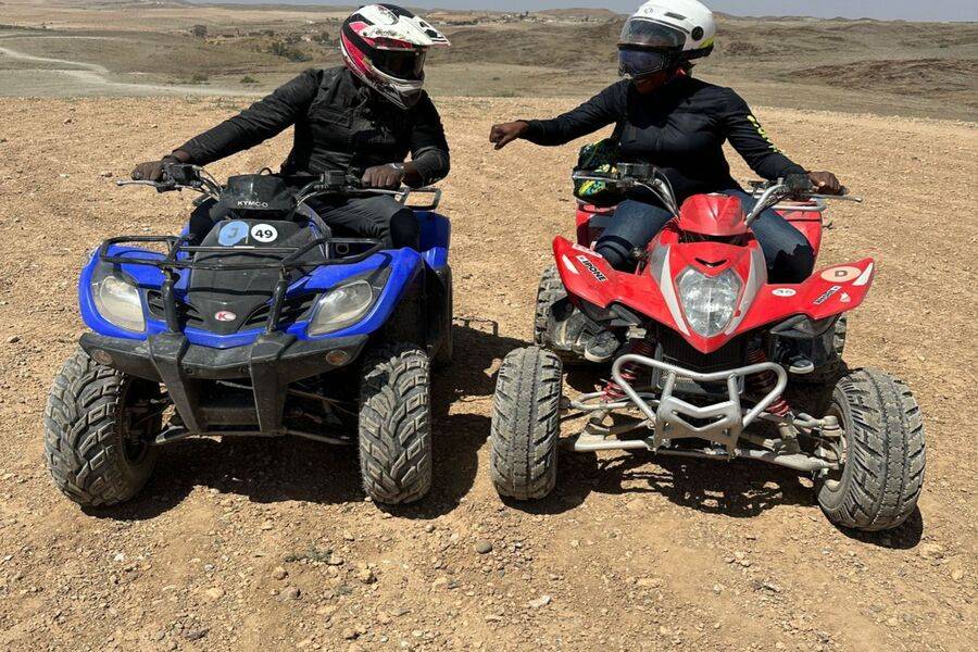 Quad, Camel Ride und Abendessen in der Felsenwüste von Agafay