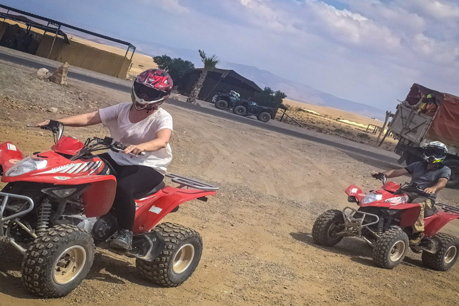 Quad in der Agafay Rocky Desert aus Marrakesch
