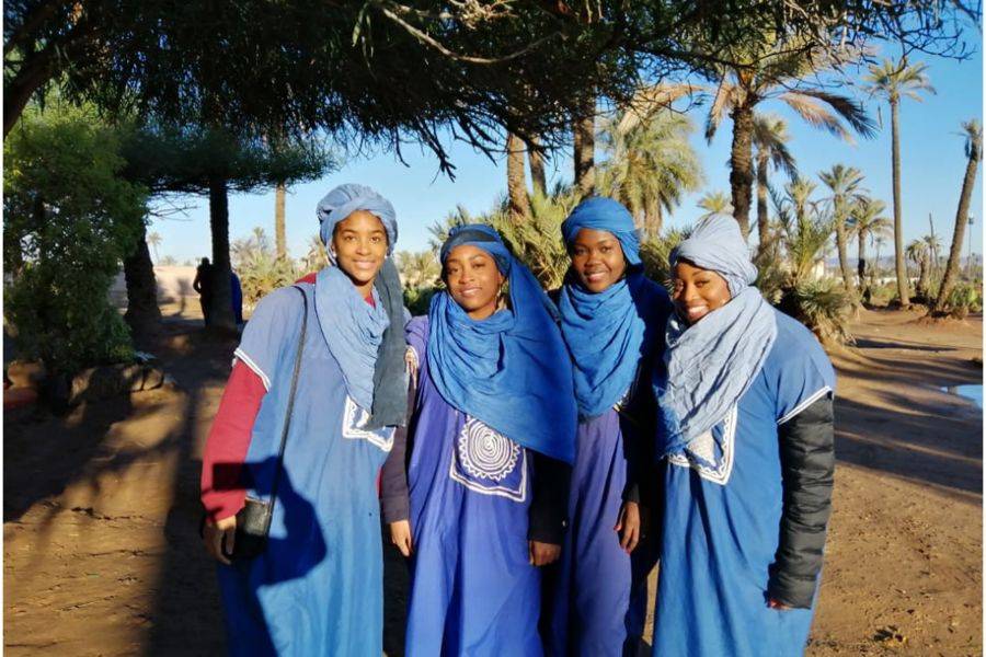 Kamelritt in der Palmeraie von Marrakesch