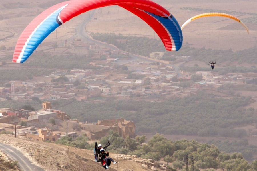 Gleitschirmfliegen in Marrakesch und im Atlasgebirge