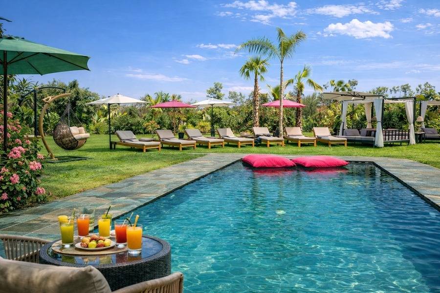  1 740 Heißluftballonfahrt bei Sonnenaufgang, Pool-Tagesticket & Mittagessen in Marrakesch
