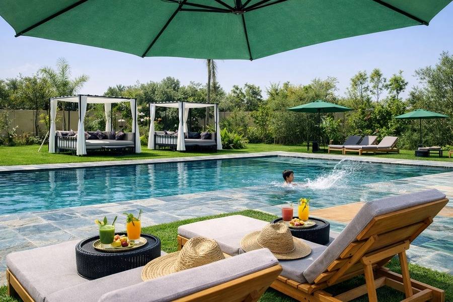  1 740 Heißluftballonfahrt bei Sonnenaufgang, Pool-Tagesticket & Mittagessen in Marrakesch